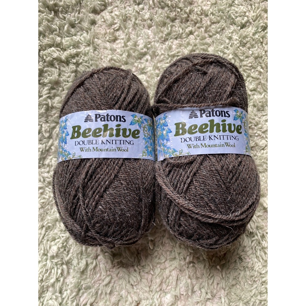 2 Skeins Patons Beehive Double Knitting Yarn Grey Mountain Wool Blend Vintage